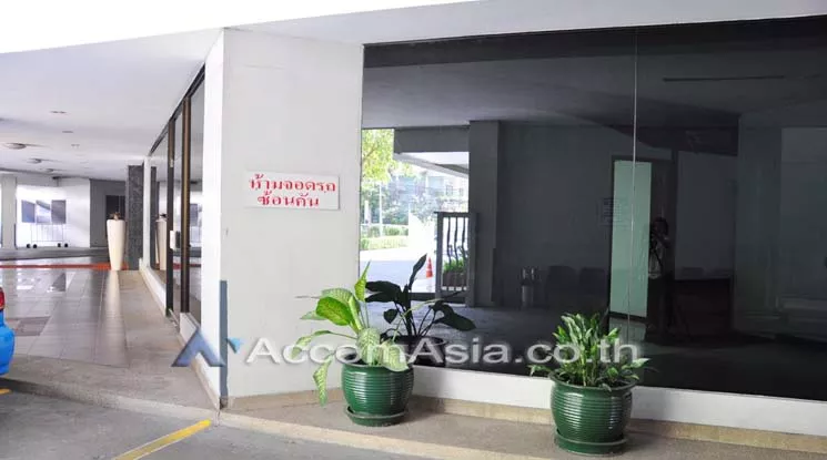 Split-type Air, Office, Pet friendly |  Office space For Rent in Sukhumvit, Bangkok  near BTS Nana (AA10558)